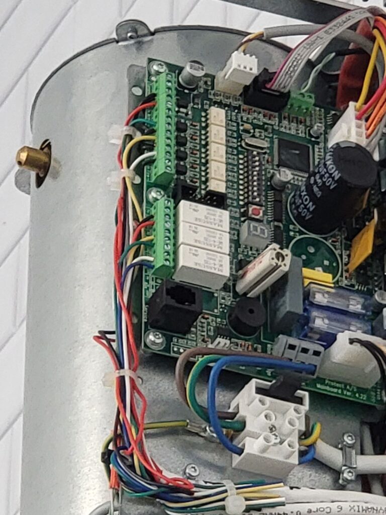 Fog cannon internal wiring