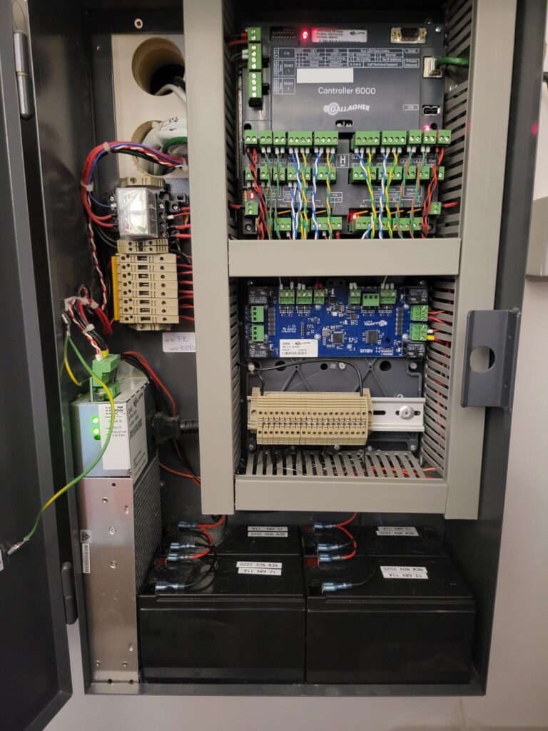Gallagher Controller 6000 cabinet